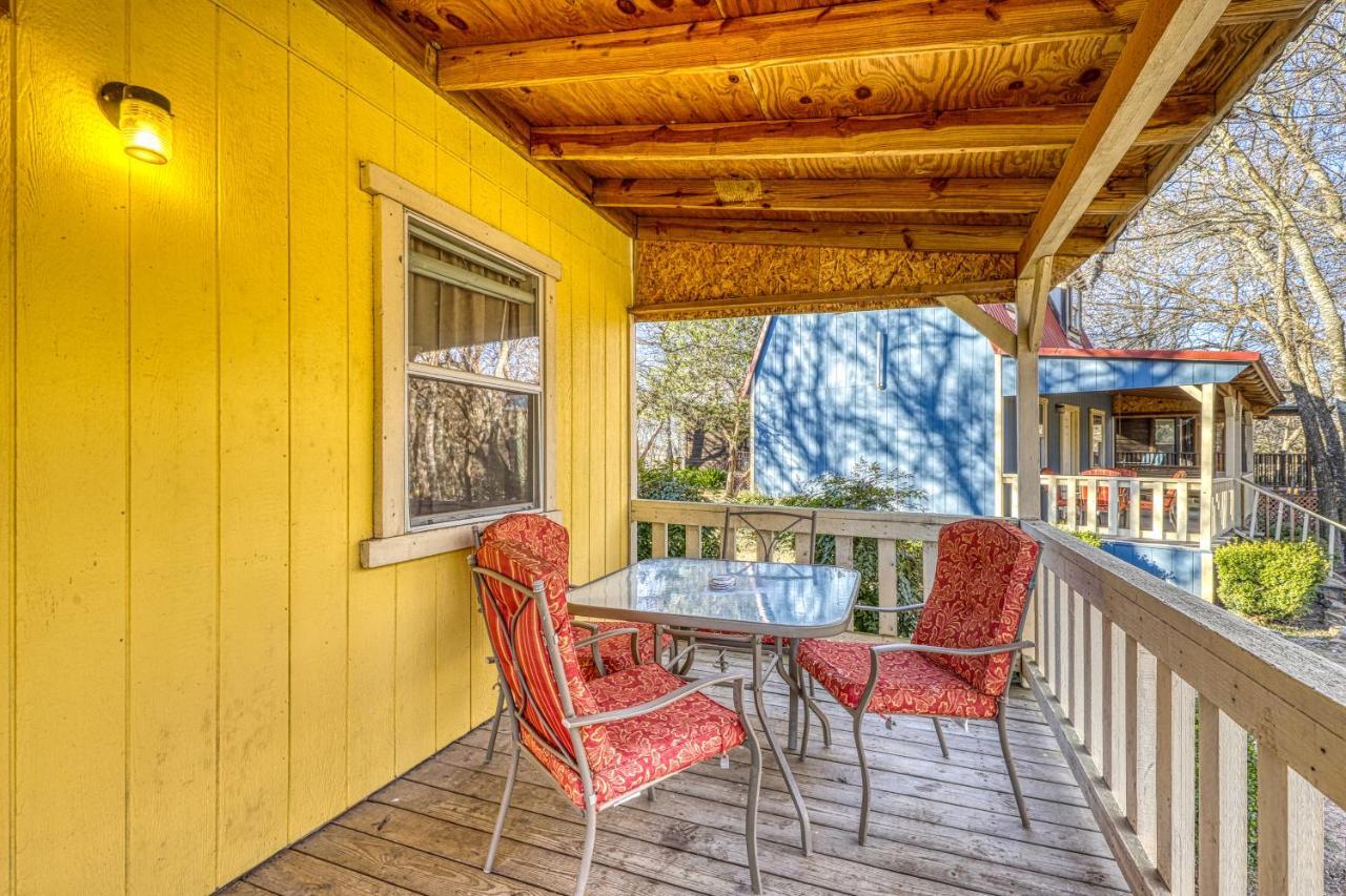 The Olive @ Mendelbaum Winery Guest Cabins Hotel Fredericksburg Exterior foto